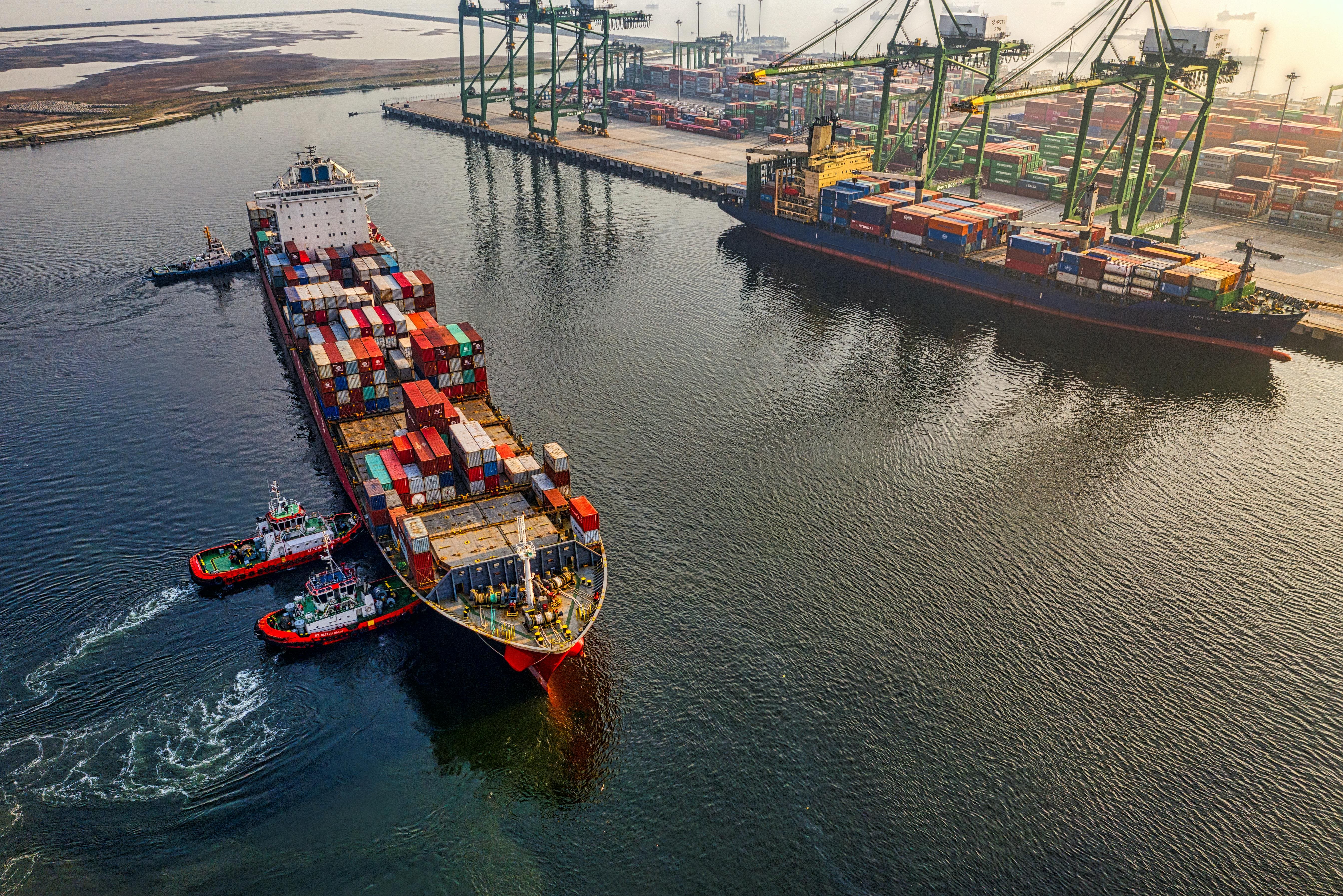 Shipment Tracking